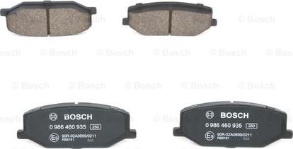 BOSCH 0 986 460 935 - Тормозные колодки, дисковые, комплект autodif.ru