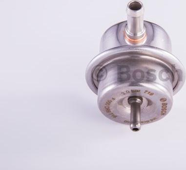BOSCH F 000 DR9 716 - Регулятор давления подачи топлива autodif.ru