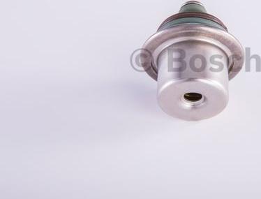 BOSCH F 000 DR0 208 - Регулятор давления подачи топлива autodif.ru