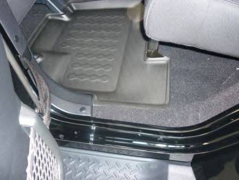 Carbox 422394000 - Резиновый коврик с защитными бортами autodif.ru