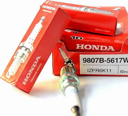 Honda 9807-B5617W - Свеча зажигания autodif.ru
