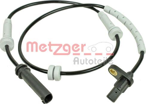 Metzger 0900945 - Датчик ABS, частота вращения колеса autodif.ru