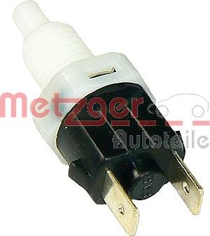 Metzger 0911028 - Выключатель фонаря сигнала торможения autodif.ru