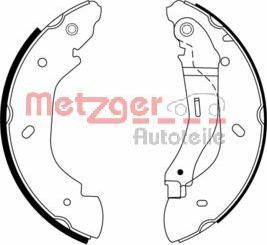 Metzger MG 966 - Комплект тормозных колодок, барабанные autodif.ru