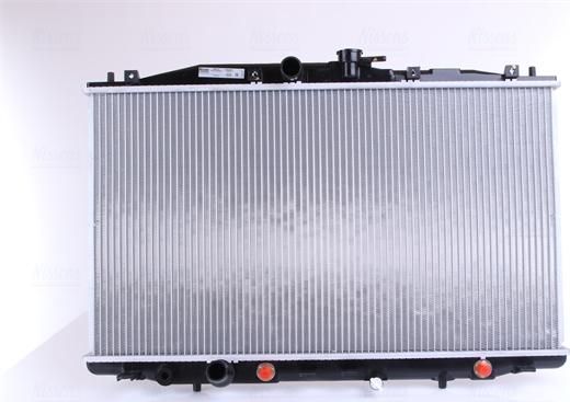 Nissens 68112 - Радиатор, охлаждение двигателя autodif.ru