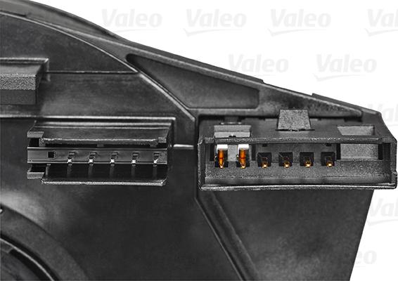 Valeo 251703 - А/з_Интегрированный переключатель под рулём autodif.ru