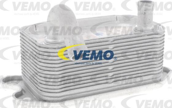 Vemo V95-60-0020 - Масляный радиатор, двигательное масло autodif.ru