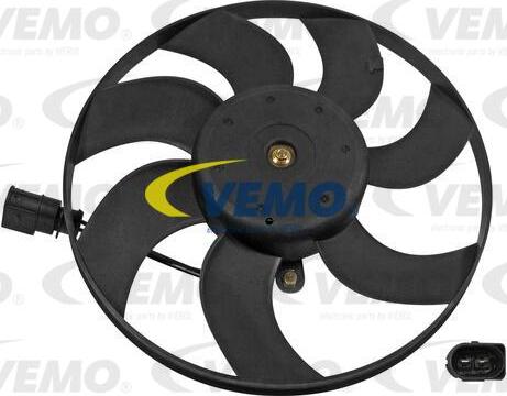 Vemo V15-01-1881 - Вентилятор, охлаждение двигателя autodif.ru