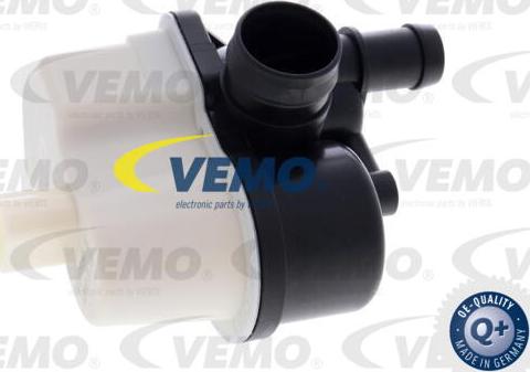 Vemo V20-72-0156 - Датчик давления, топливный бак autodif.ru